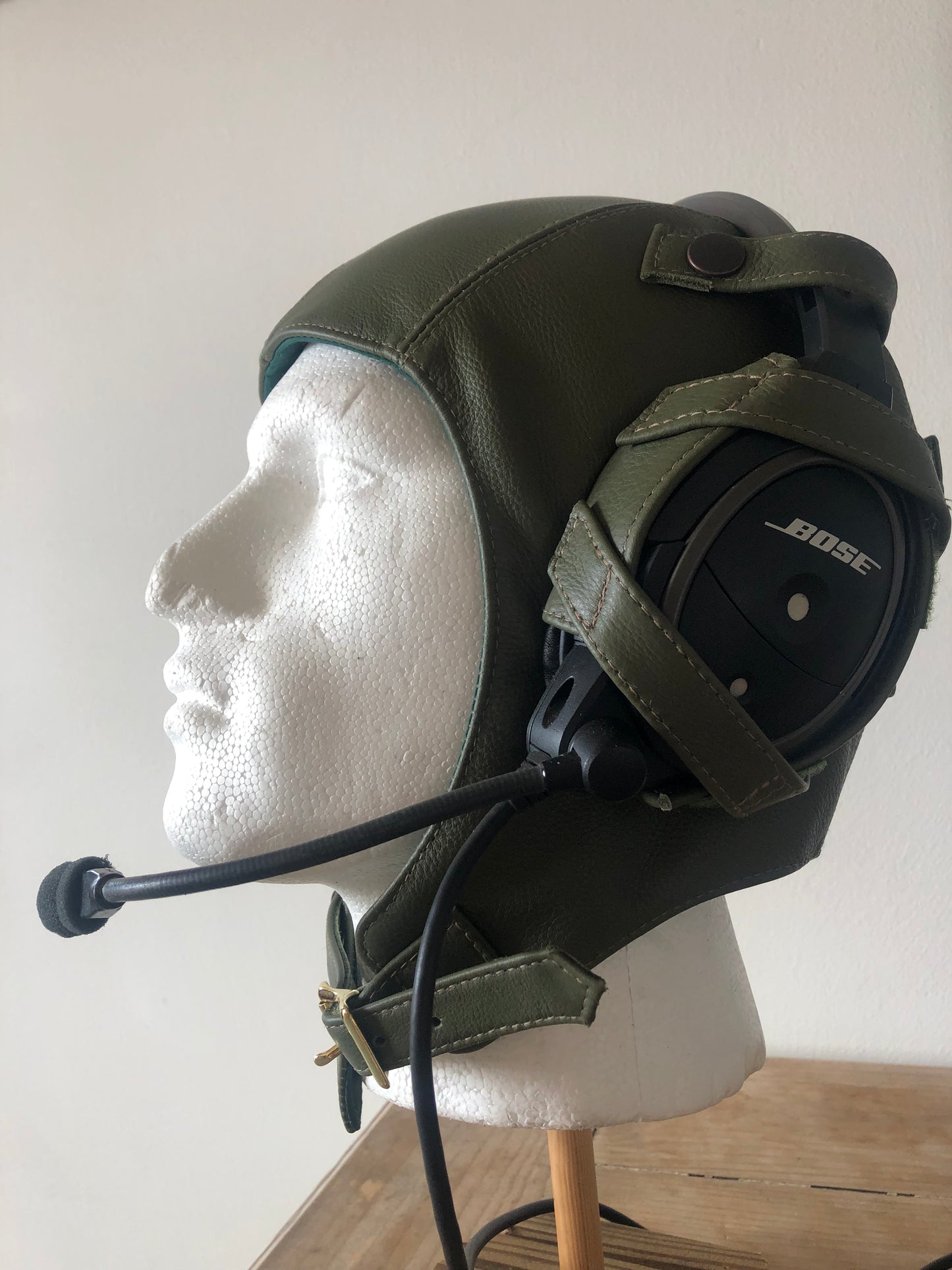 L14a Pilot Leather Bose Olive Green Helmet - Leather Driving Helmets