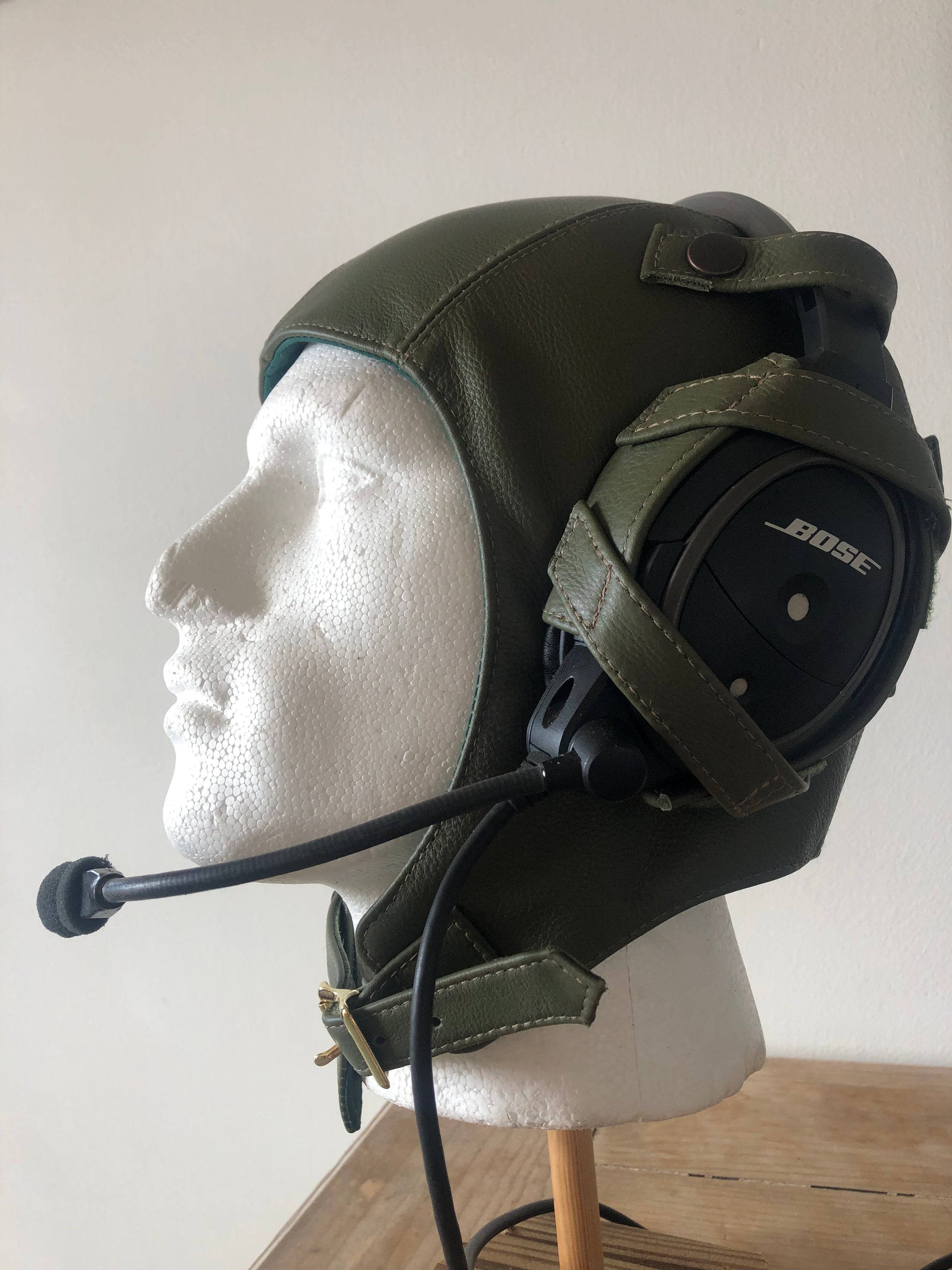 L14a Pilot Leather Bose Olive Green Helmet - Leather Driving Helmets