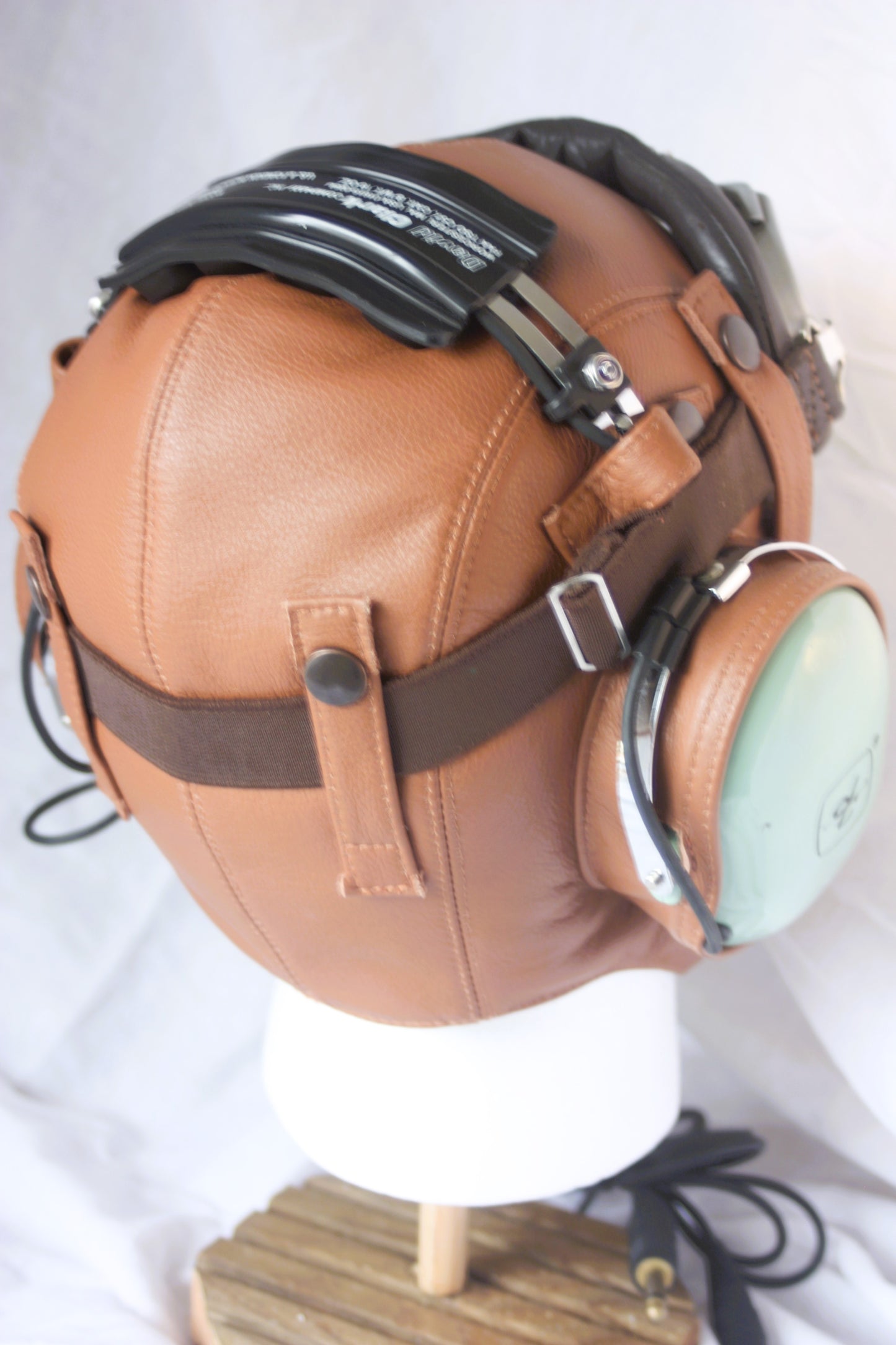 L13b Pilot Leather David Clark Open Cockpit Helmet & Extra Goggle Straps - Leather Driving Helmets